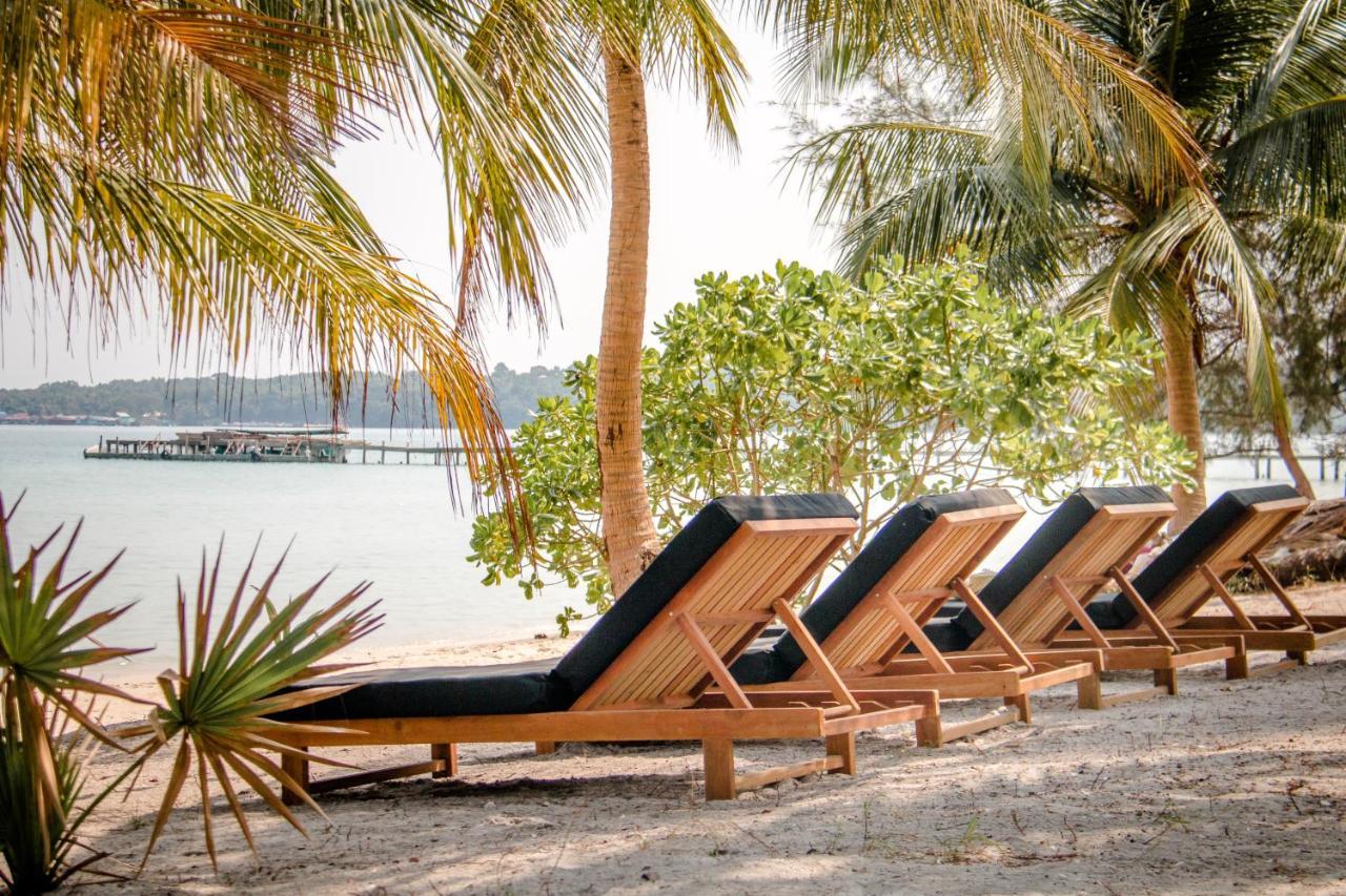 ホテル タムコーロン Pagoda Beach エクステリア 写真