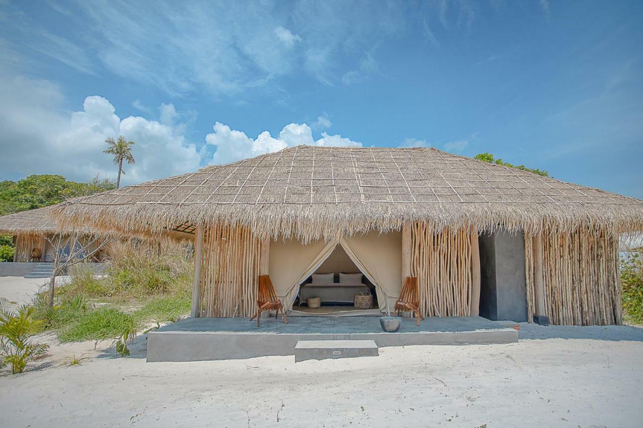 ホテル タムコーロン Pagoda Beach エクステリア 写真